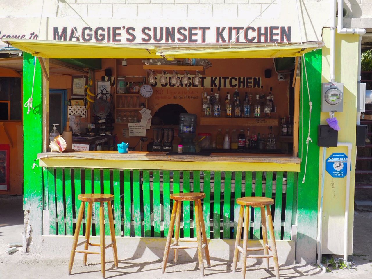 Maggie's Sunset Kitchen
