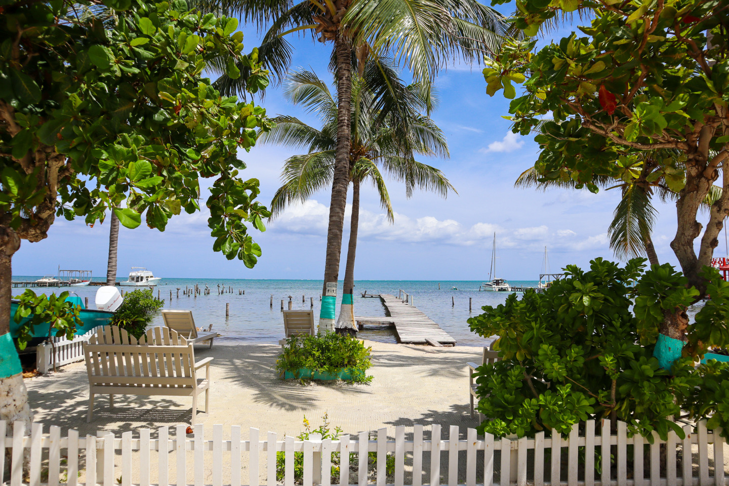 Beach view in Caye Caulker