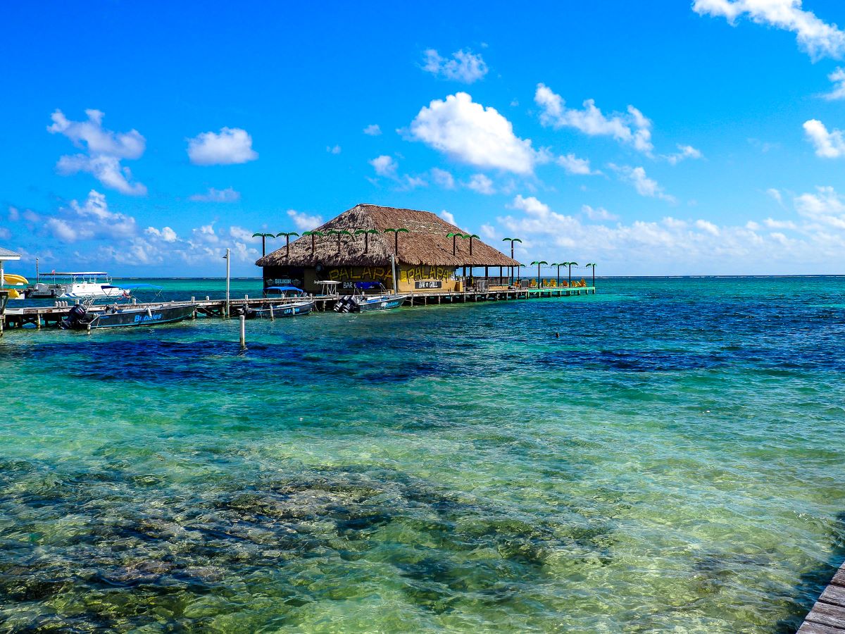 Palapa Bar in San Pedro