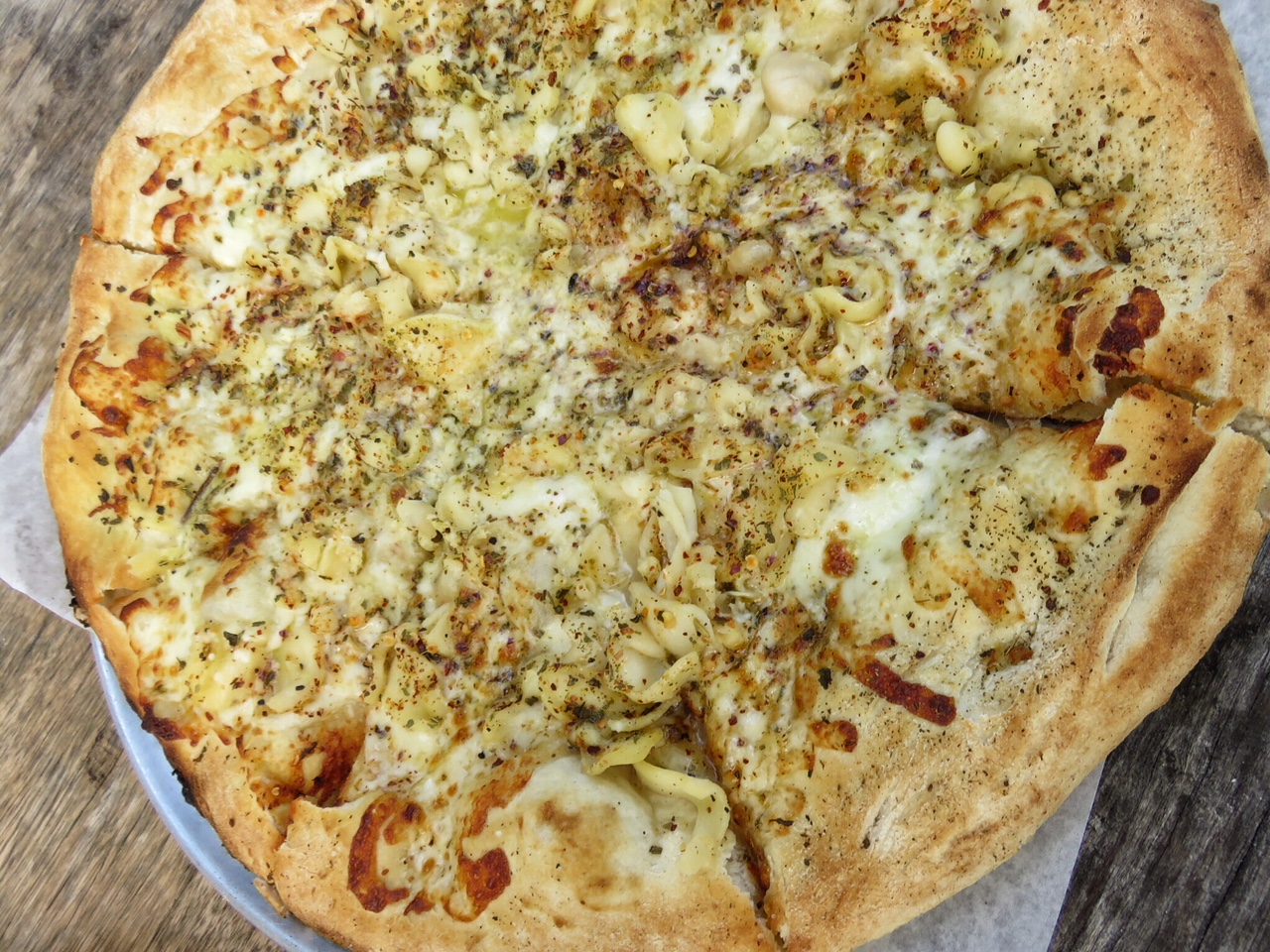 Conch pizza at the Truck Stop