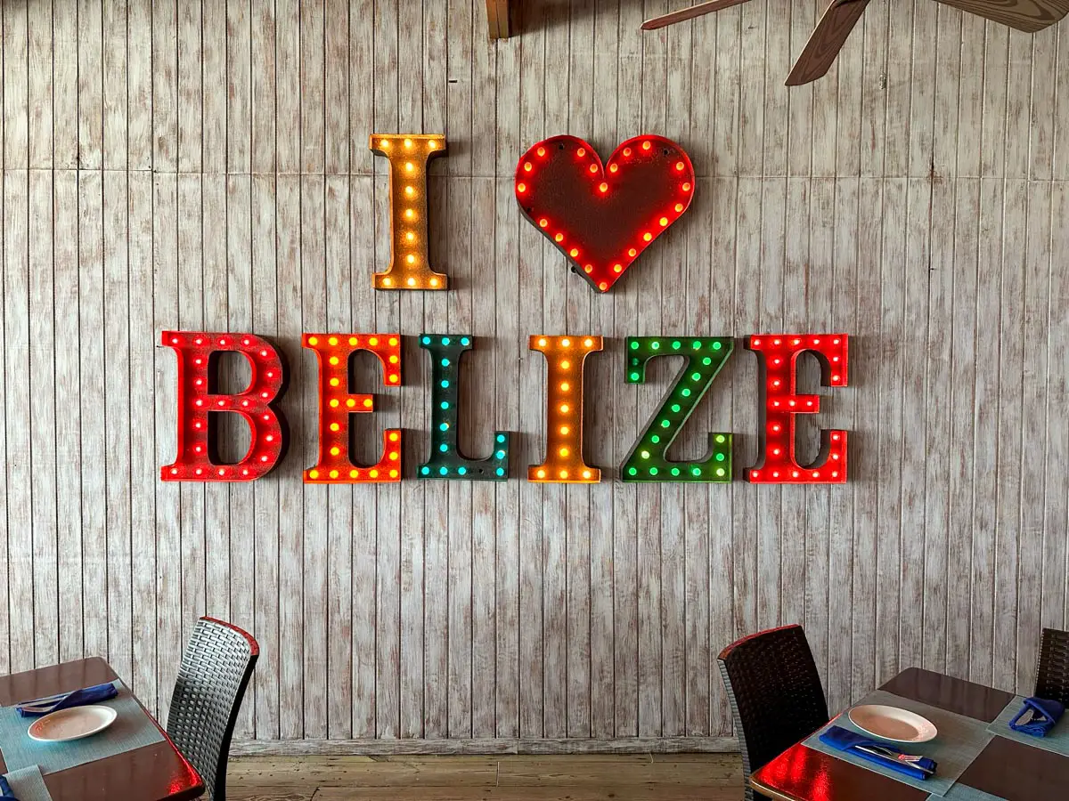 I Love Belize sign