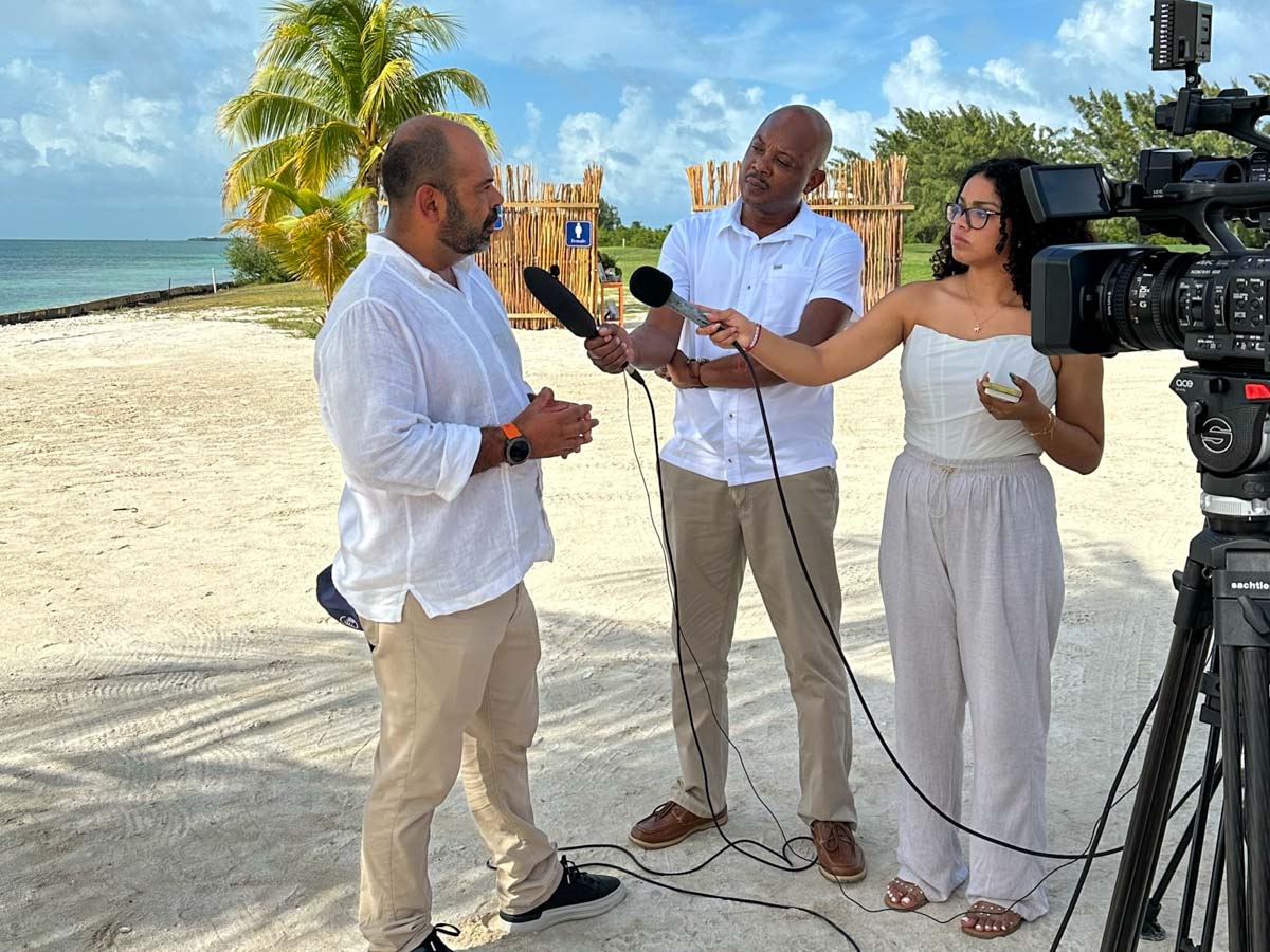 Channel 7 news of Caye Chapel