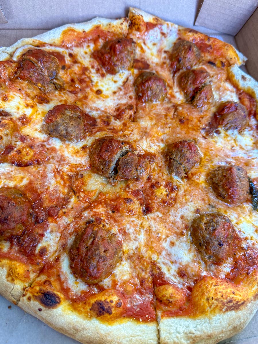 Meatball pizza from Truck Stop